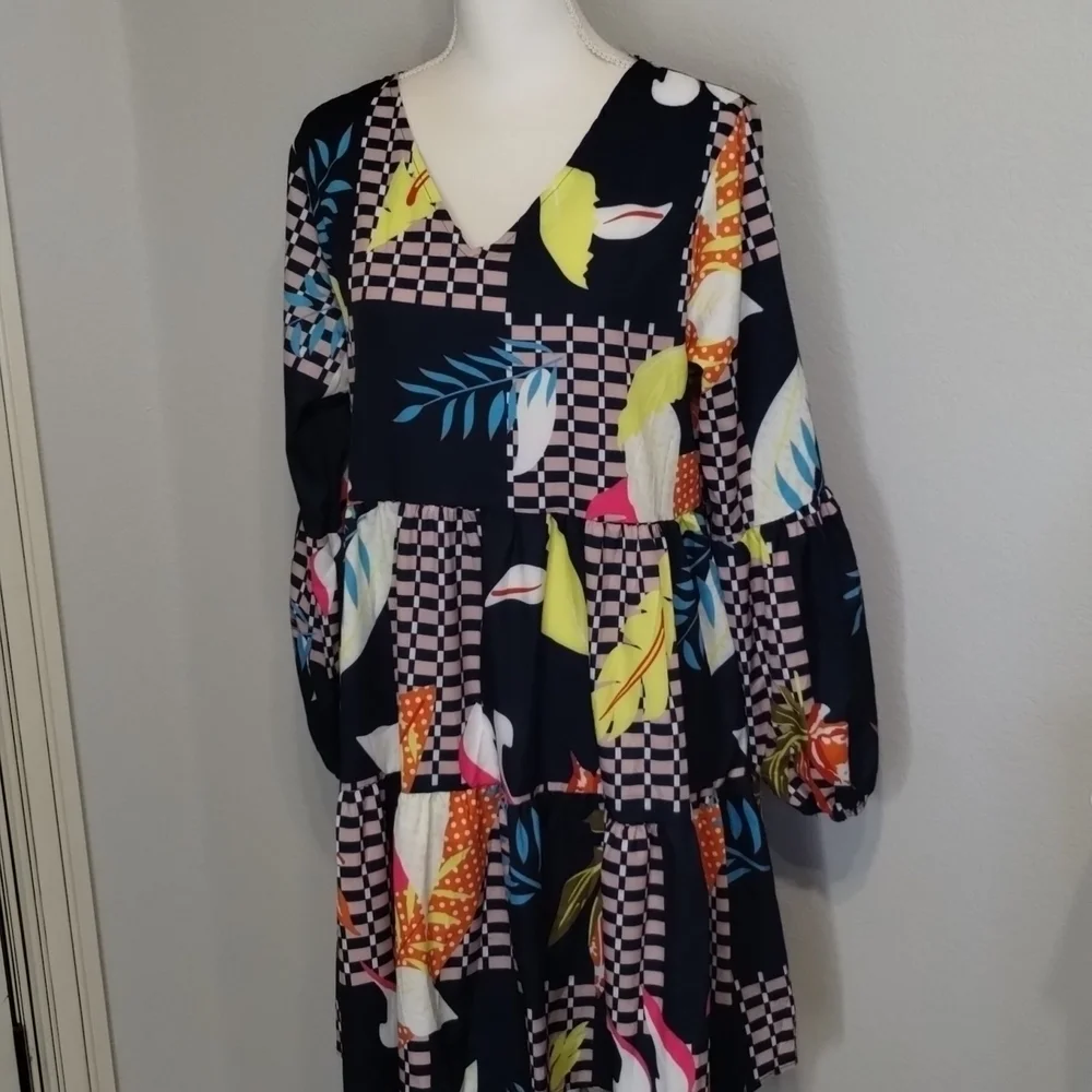 Colorful Patterned Women's Dress - Picture 3 of 6